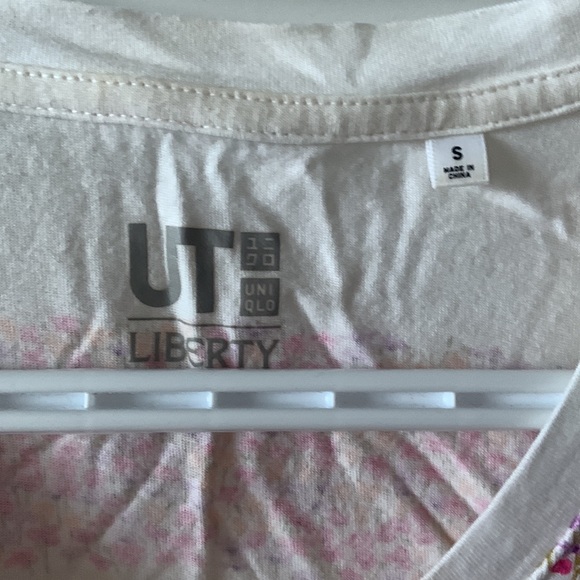 Uniqlo UT Liberty tee - Picture 2 of 2